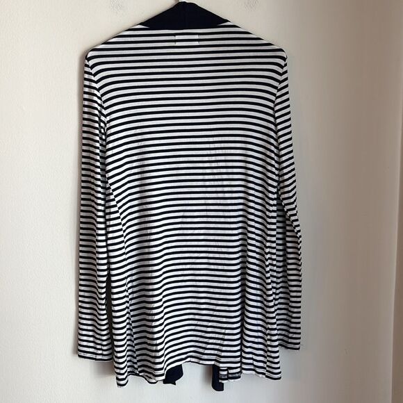 Mott50 women’s UPF 50 Striped navy and White long sleeve cardigan large GUC! - Picture 7 of 7